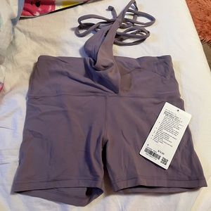 Lululemon wrap shorts size 6